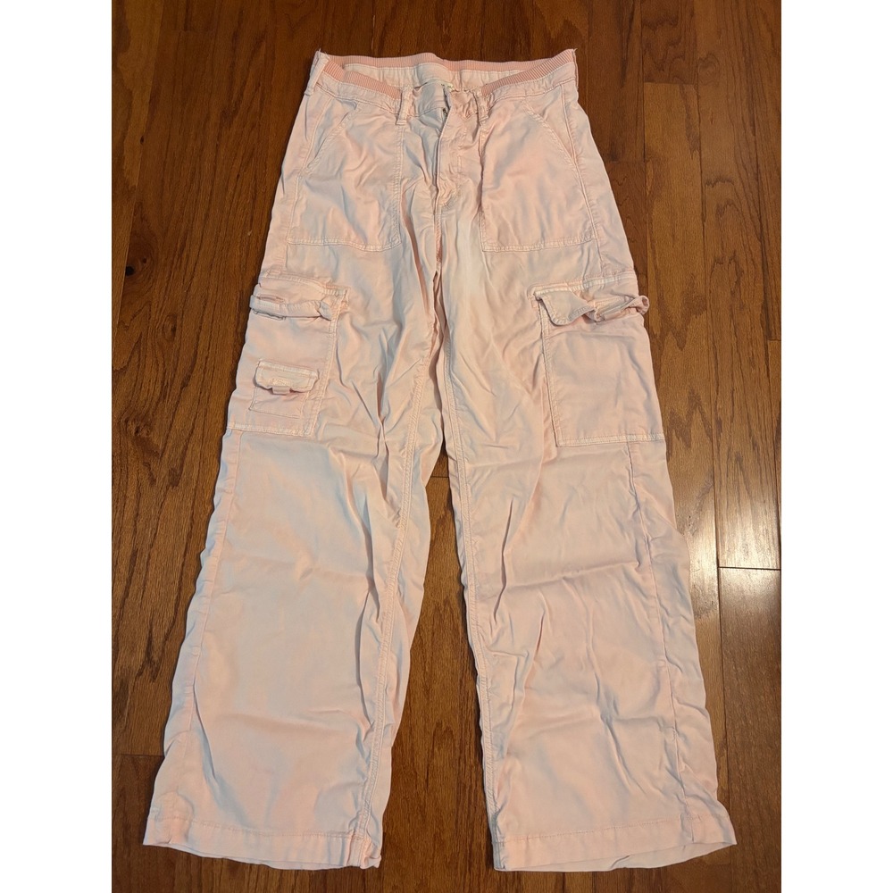 American Eagle Stretch Light Pink Cargo Pants Size 8 Regular